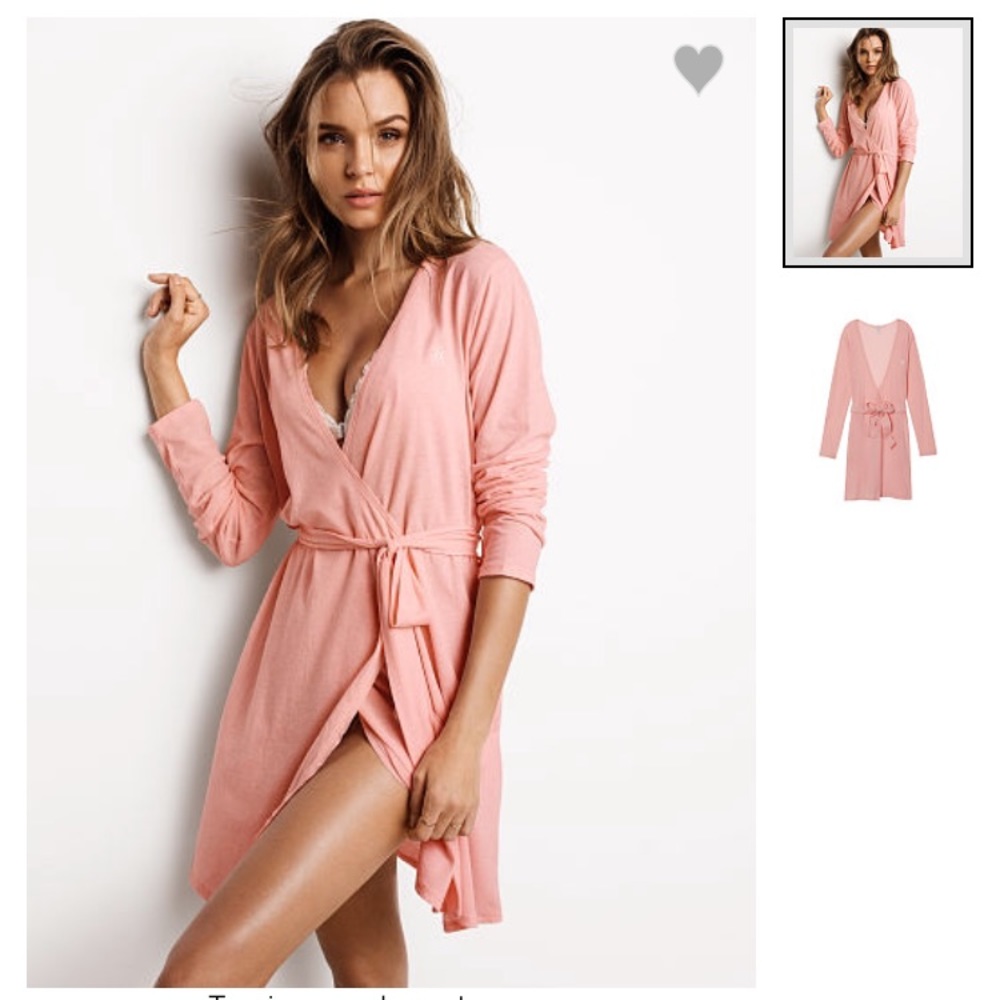 ❌SOLD❌Victoria’s Secret robe - Picture 1 of 7